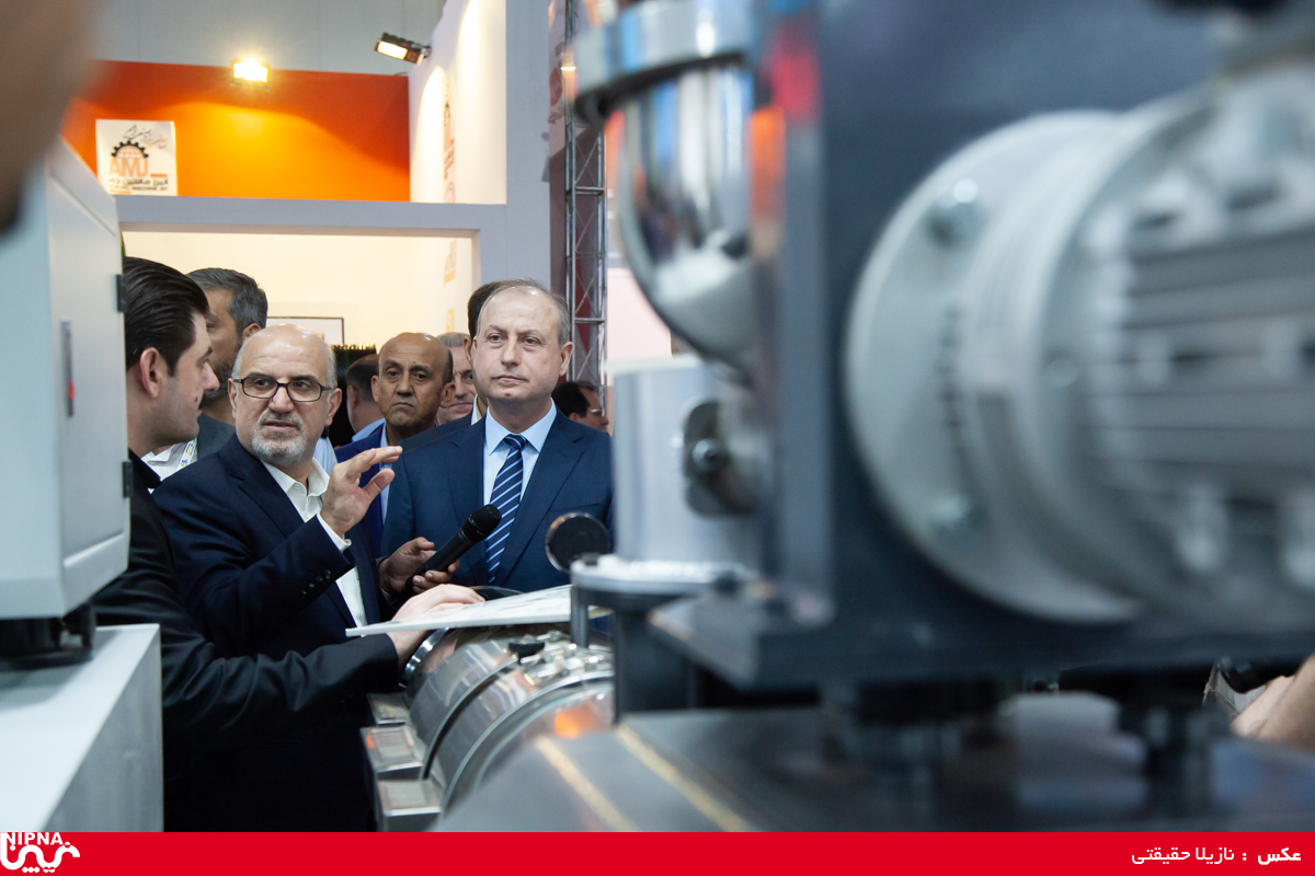 بازدید وزیر نفت و منابع معدنی سوریه از سیزدهمین نمایشگاه ایران پلاست 23