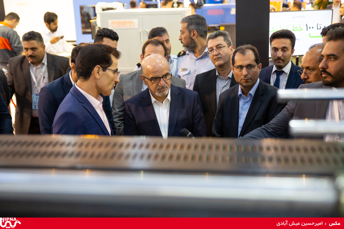 بازدید مدیرعامل شرکت ملی صنایع پتروشیمی در آخرین روز از سیزدهمین نمایشگاه ایران پلاست 6