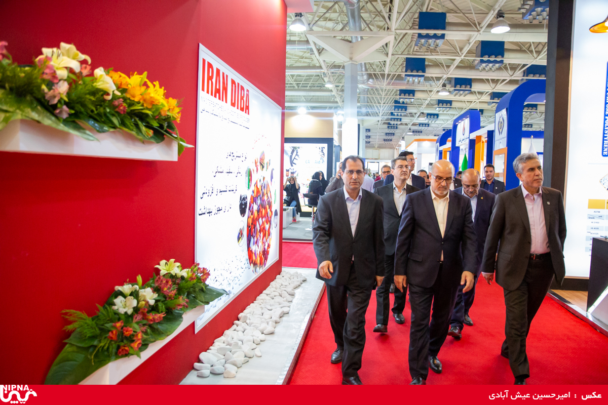 بازدید مدیرعامل شرکت ملی صنایع پتروشیمی در آخرین روز از سیزدهمین نمایشگاه ایران پلاست 11