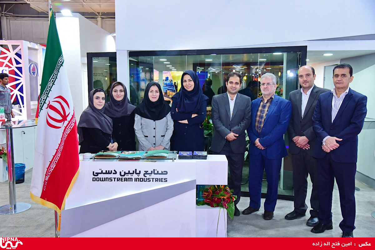 غرفه شرکت ملی صنایع پتروشیمی در آخرین روز از نمایشگاه سیزدهم ایران پلاست 34