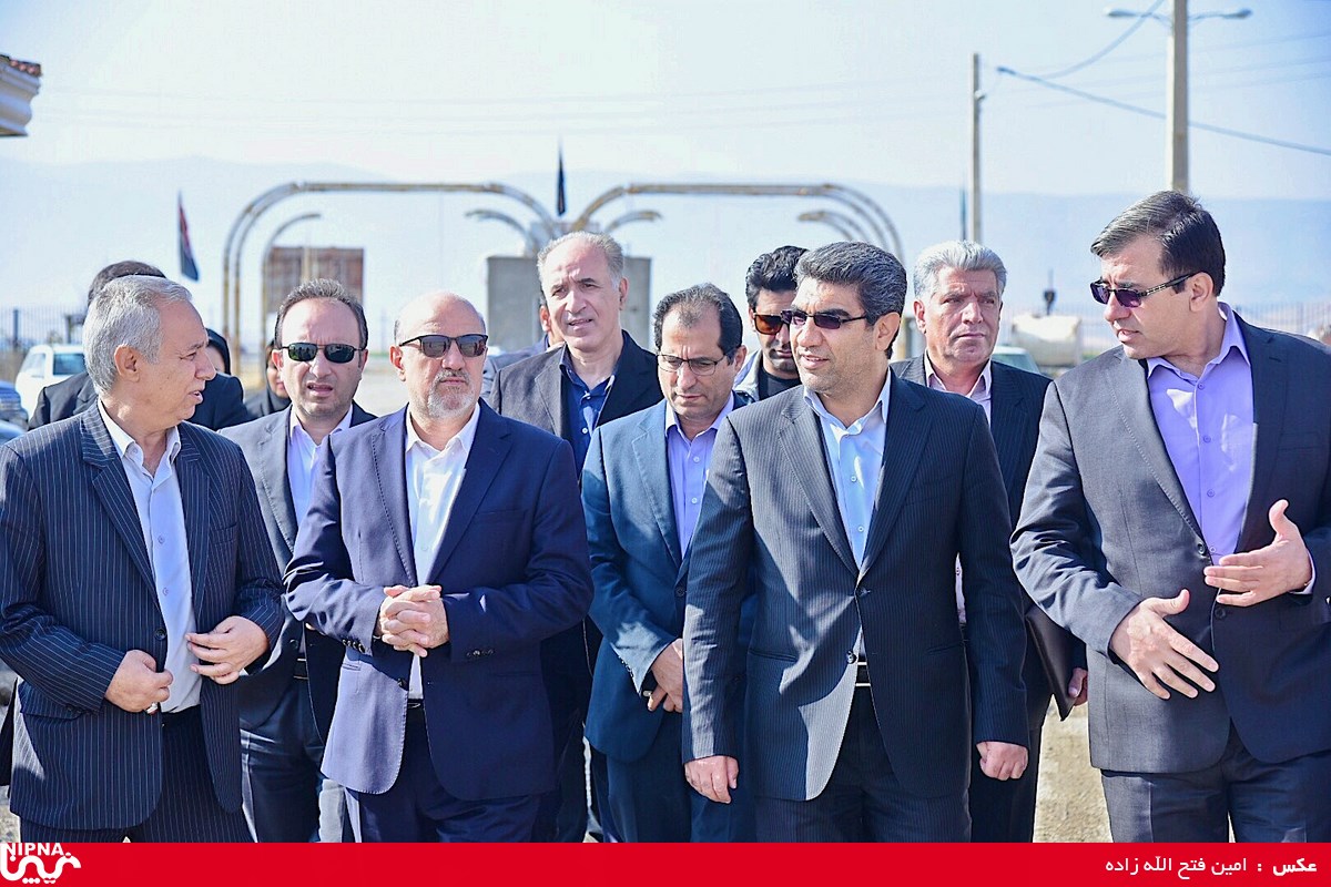 بازدید معاون وزیر نفت از مناطق پیشنهادی توسعه صنایع پتروشیمی در استان کرمانشاه  7