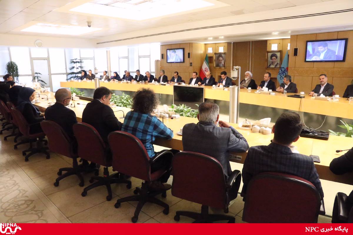 آیین تکریم ومعارفه رییس کل روابط عمومی شرکت ملی صنایع پتروشیمی 4