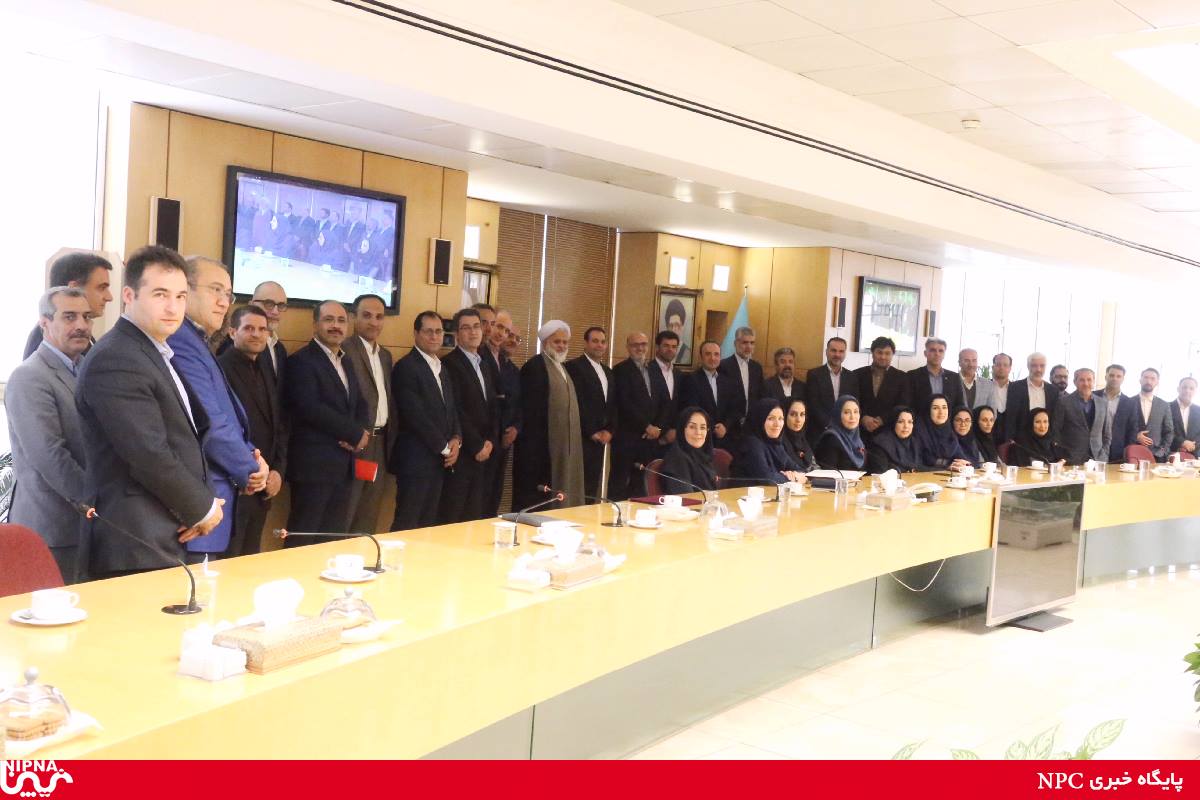 آیین تکریم ومعارفه رییس کل روابط عمومی شرکت ملی صنایع پتروشیمی 16