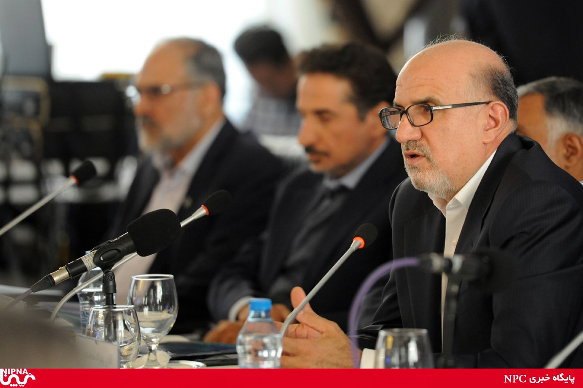 دومین روز برگزاری اجلاس مدیران عامل شرکت های تولیدی صنعت پتروشیمی در مشهد 21