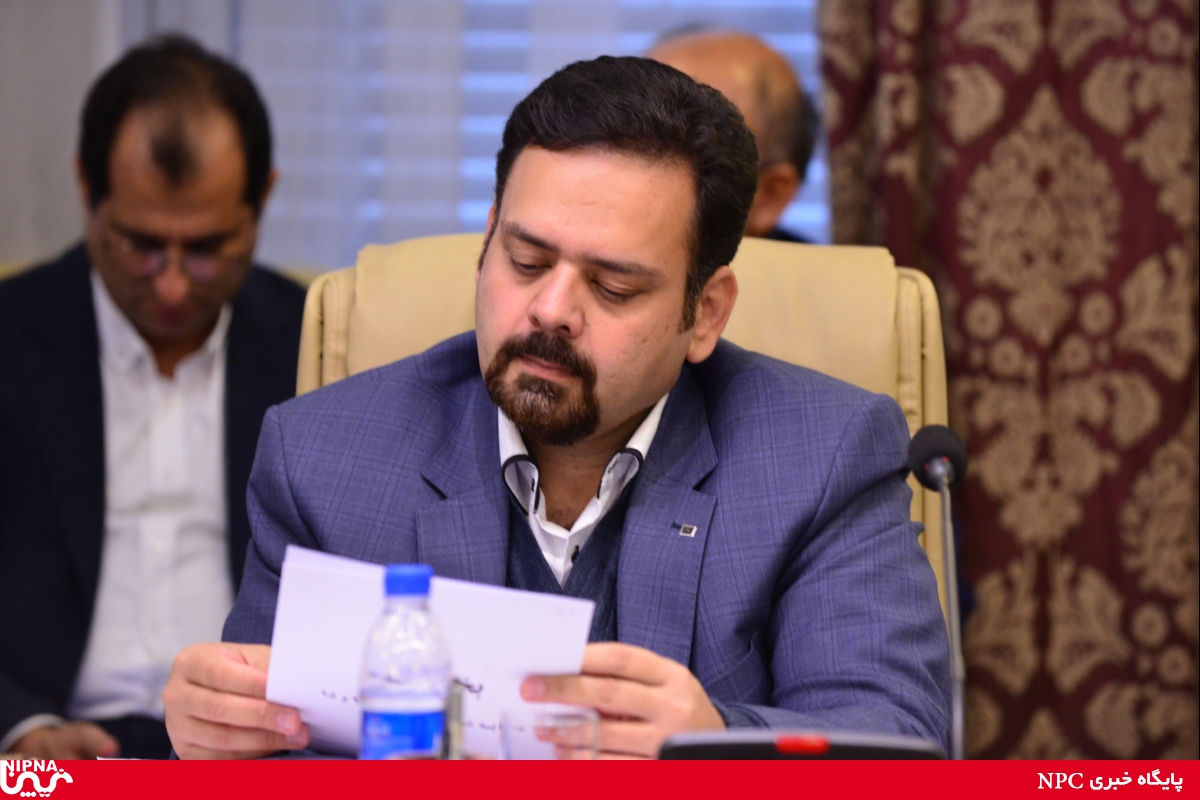 نشست مجمع عمومی شرکت ملی صنایع پتروشیمی-98/8/29 7