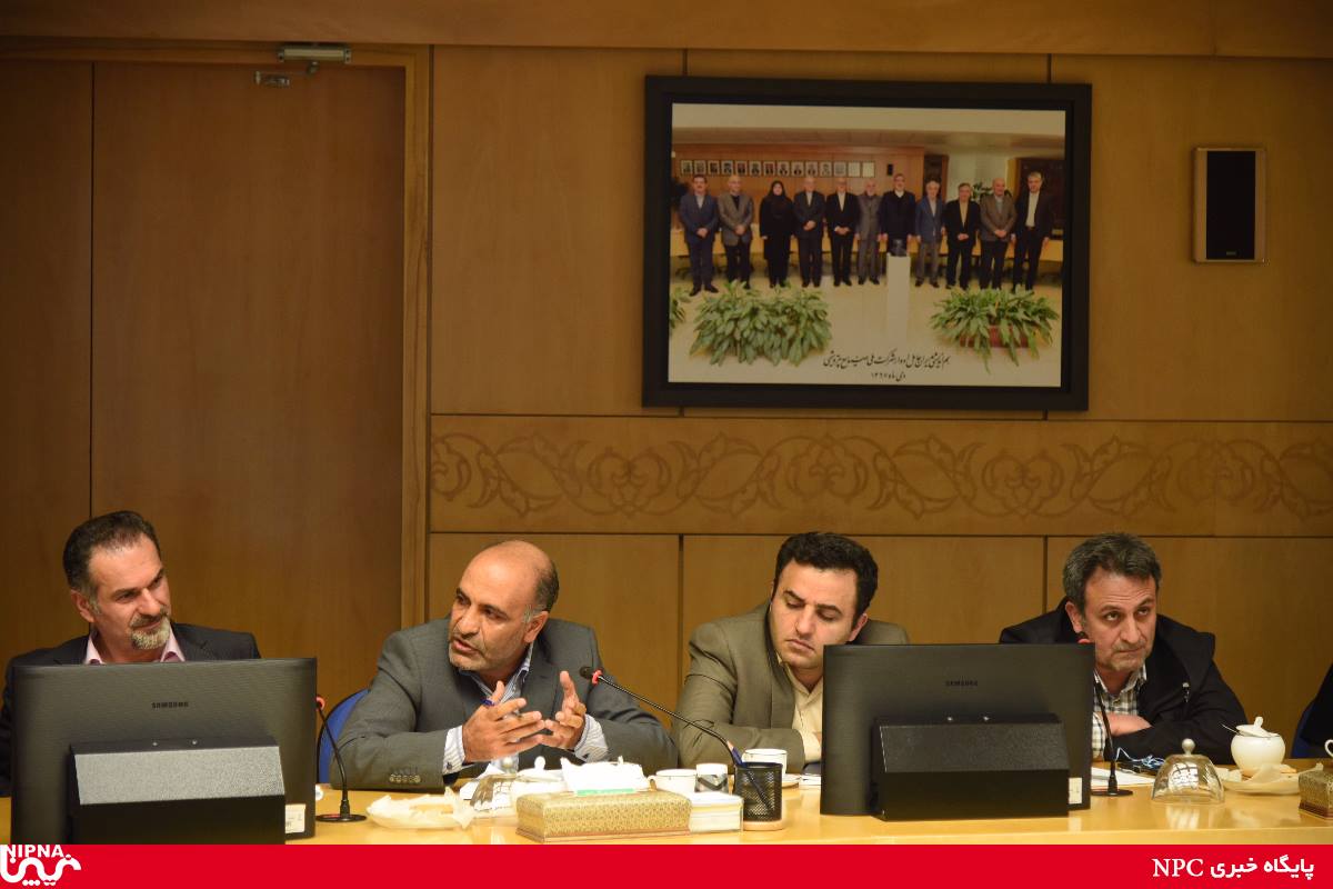 نشست معاون وزیر نفت در امور پتروشیمی با مدیر و کارکنان مدیریت طرح های شرکت ملی صنایع پتروشیمی 29