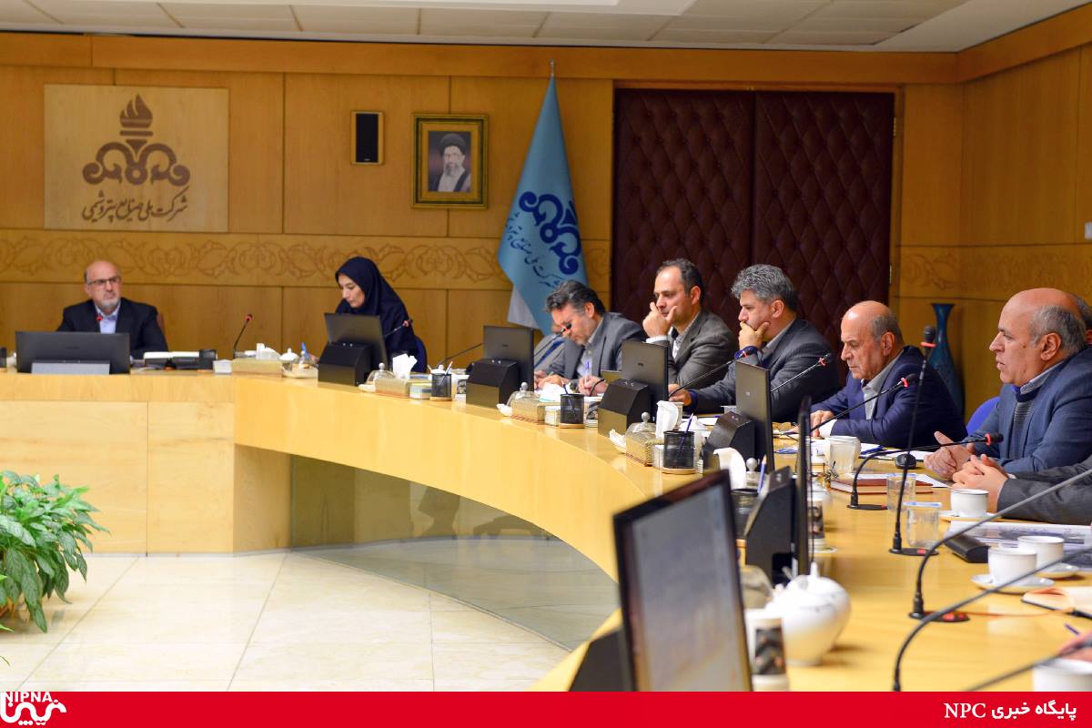 جلسات پایش وارزیابی 53 طرح اولویت دار صنعت پتروشیمی 4