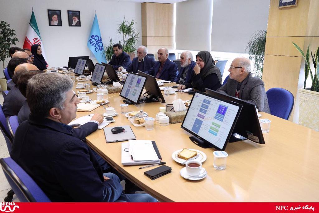 نشست مشترک مدیران عامل ادوار شرکت ملی صنایع پتروشیمی با بهزاد محمدی 2