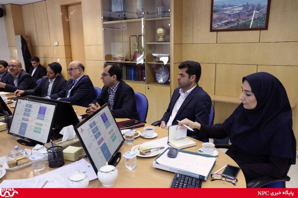 نشست مشترک مدیران عامل ادوار شرکت ملی صنایع پتروشیمی با بهزاد محمدی 4