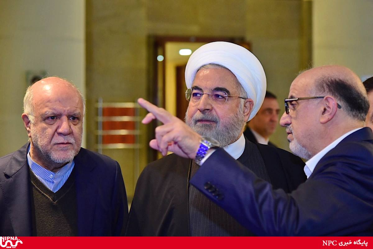 دیدار رئیس جمهوری با فعالان صنعت پتروشیمی همزمان با گرامیداشت روز صنعت پتروشیمی ایران 12