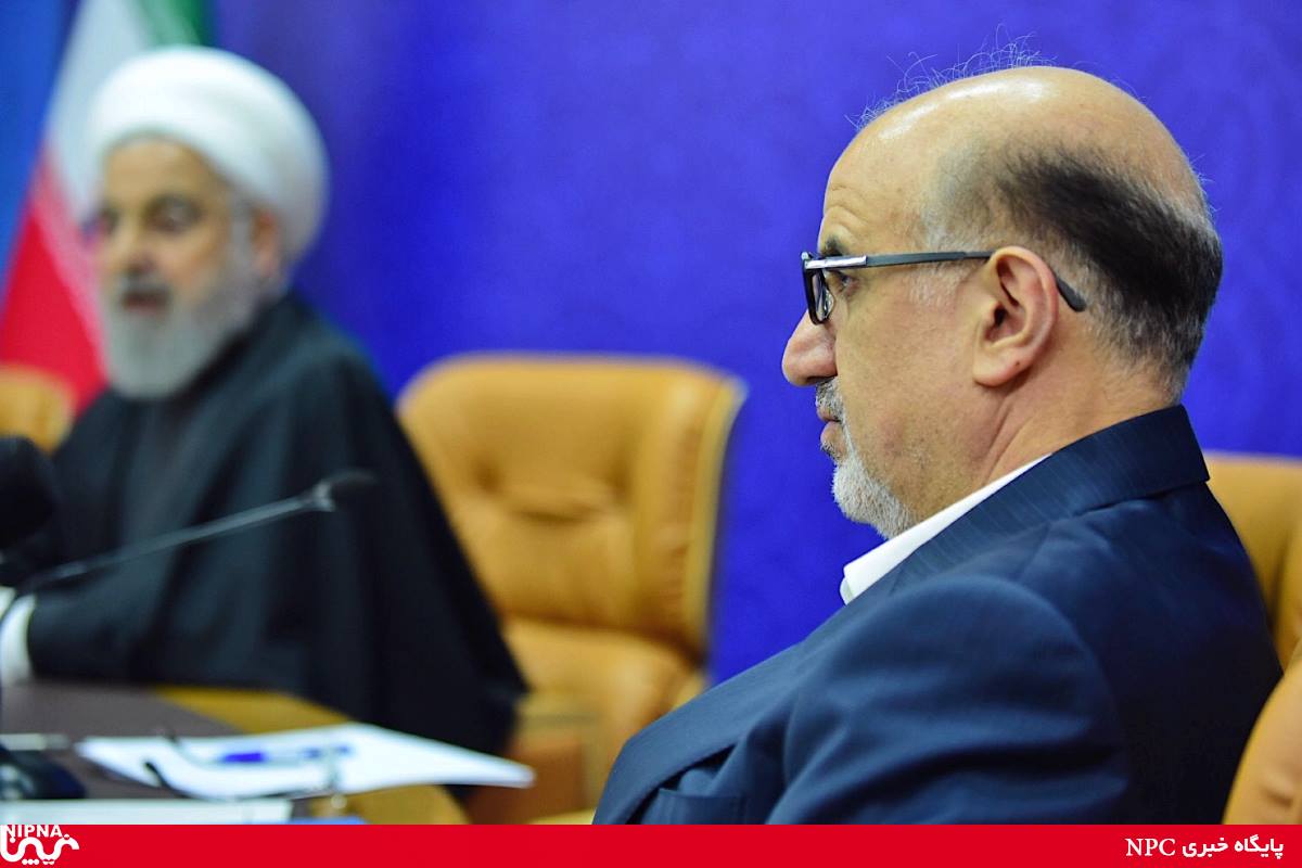 دیدار رئیس جمهوری با فعالان صنعت پتروشیمی همزمان با گرامیداشت روز صنعت پتروشیمی ایران 14