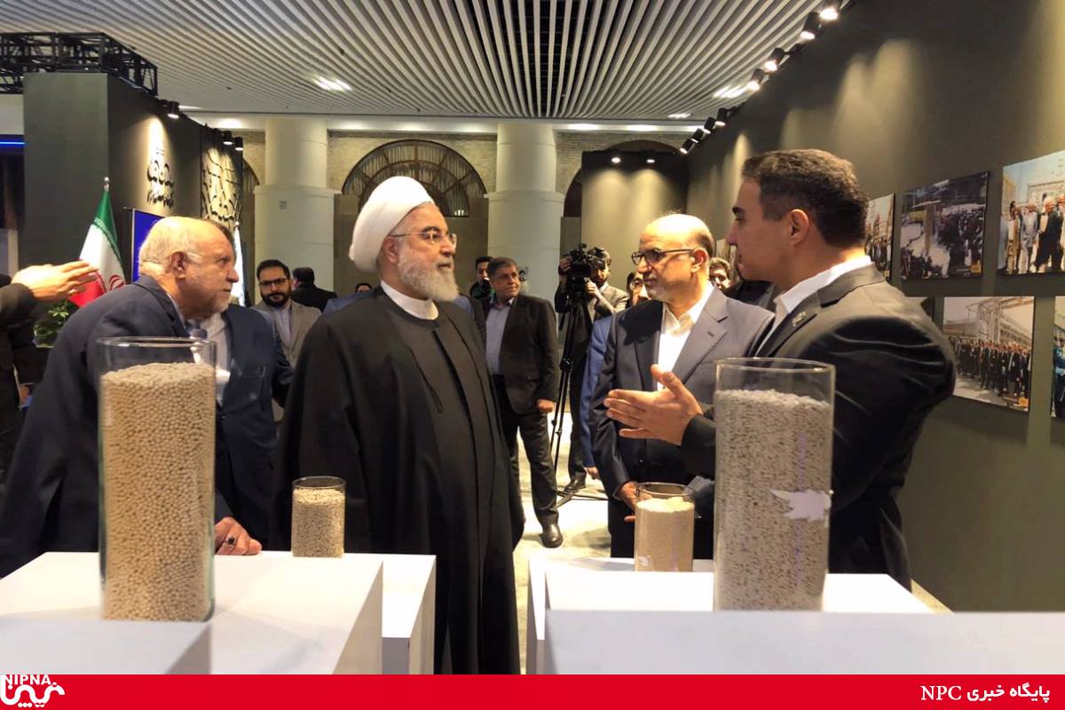 دیدار رئیس جمهوری با فعالان صنعت پتروشیمی همزمان با گرامیداشت روز صنعت پتروشیمی ایران 25