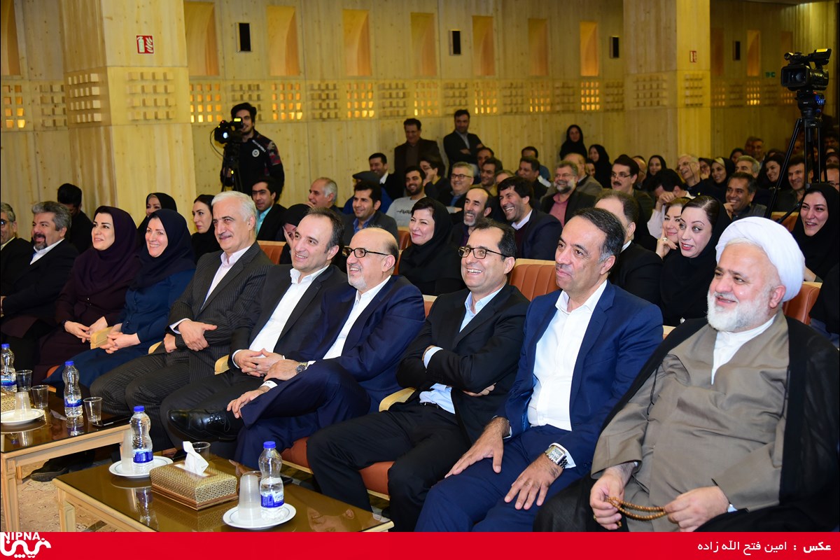 آیین گرامیداشت روز صنعت پتروشیمی با حضور مدیران ارشد وکارکنان شرکت ملی صنایع پتروشیمی 8