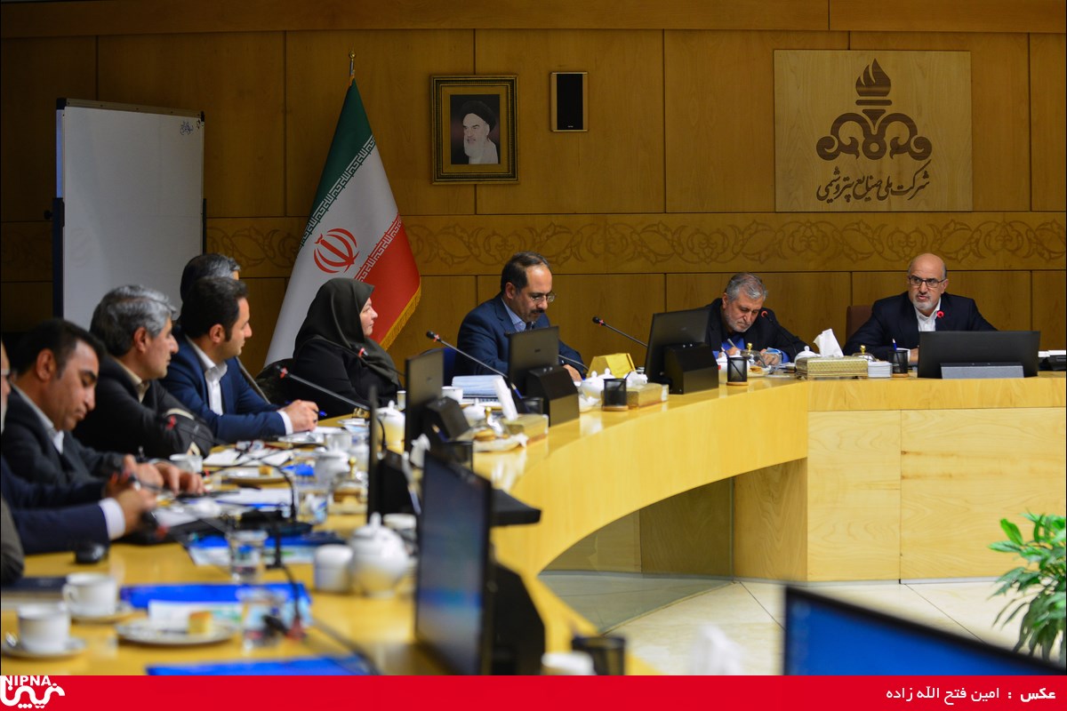 جلسه شورای راهبردی مسئولیت های اجتماعی در صنعت پتروشیمی  14