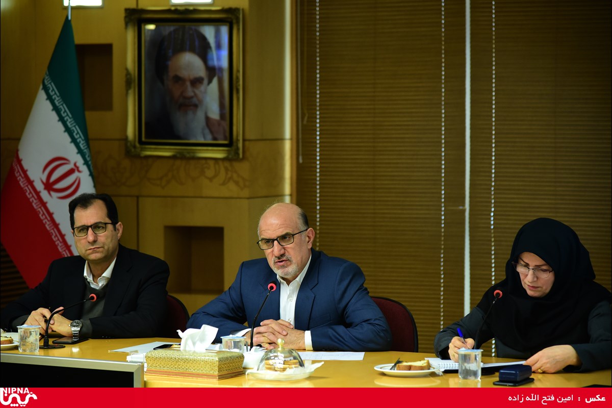 جلسه هم اندیشی روسا و مدیران تشکل های صنایع پایین دستی با مدیر عامل شرکت ملی صنایع پتروشیمی 1