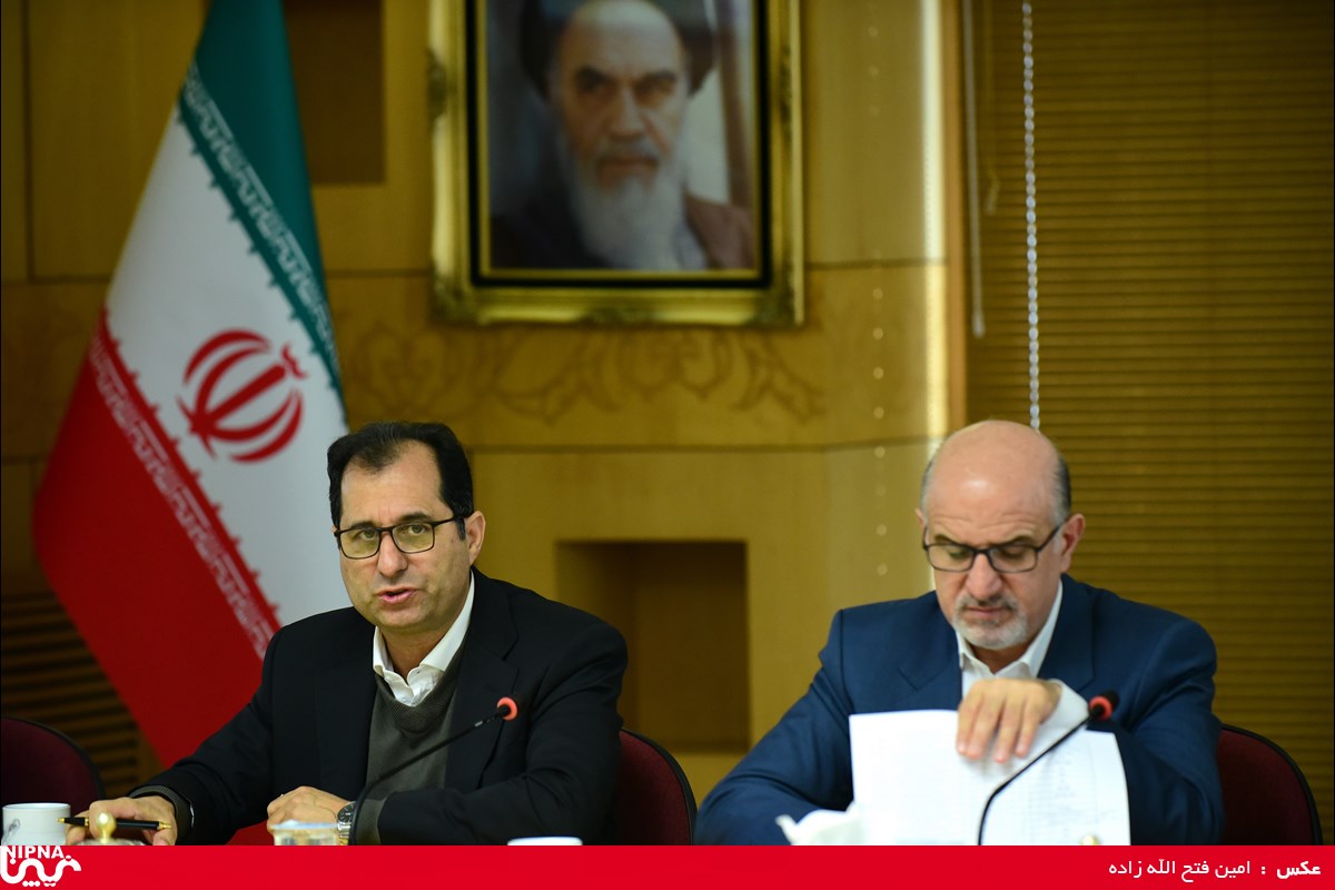 جلسه هم اندیشی روسا و مدیران تشکل های صنایع پایین دستی با مدیر عامل شرکت ملی صنایع پتروشیمی 6