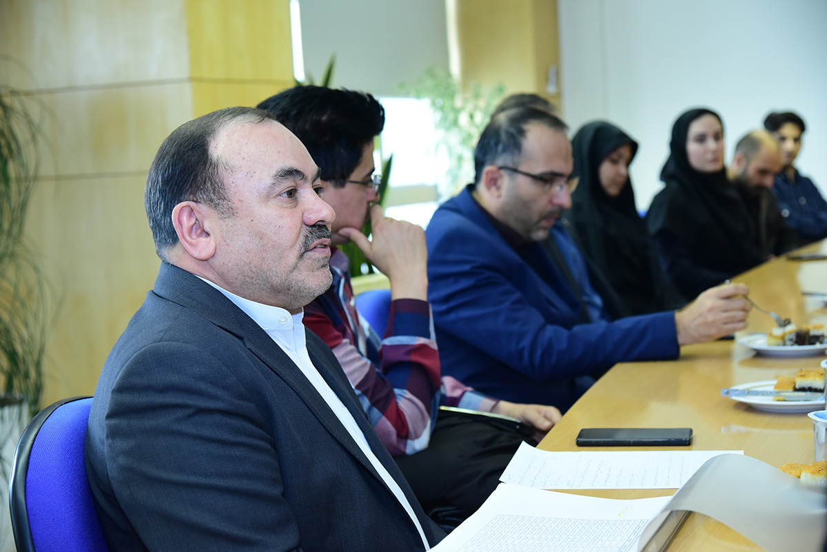 آیین تجلیل از فرزندان شهدای شاغل در شرکت ملی صنایع پتروشیمی 2