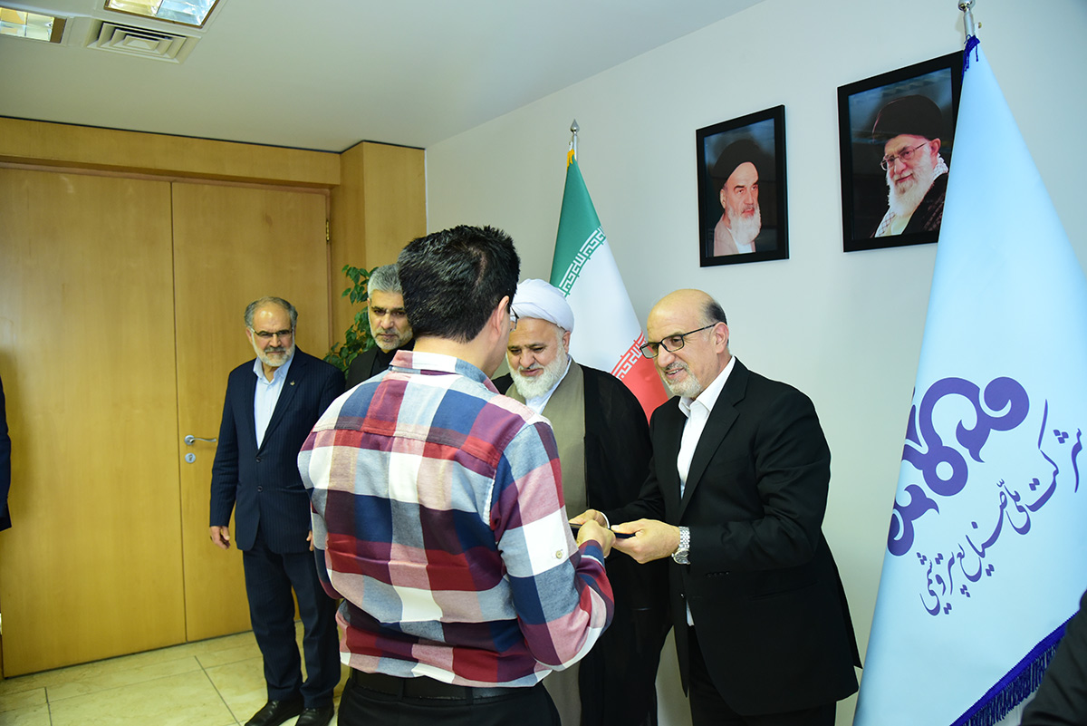 آیین تجلیل از فرزندان شهدای شاغل در شرکت ملی صنایع پتروشیمی 10