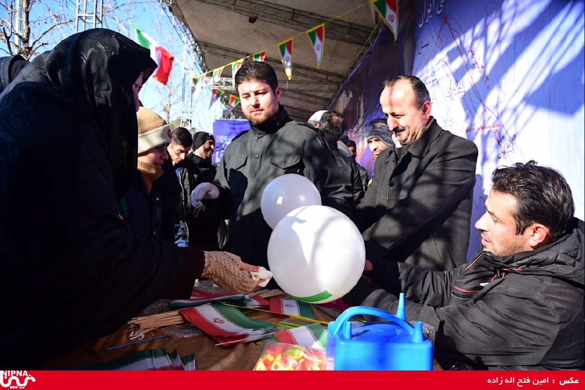 برپایی غرفه وزارت نفت وشرکت های زیر مجموعه در راهپیمایی با شکوه چهل ویکمین سالروز پیروزی انقلاب اسلامی  49