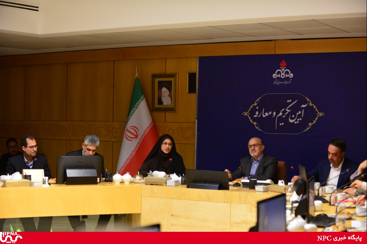 آیین تکریم ومعارفه مدیر مالی شرکت ملی صنایع پتروشیمی 4