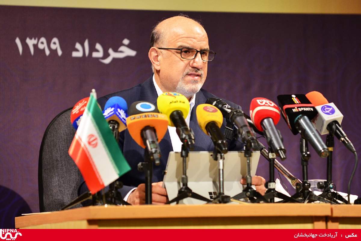 نشست خبری معاون وزیر نفت و مدیرعامل شرکت ملی صنایع پتروشیمی با اصحاب رسانه 4