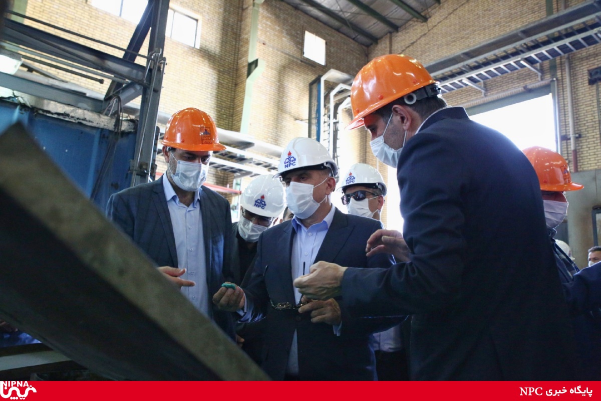 بازدید معاون وزیر نفت در امور پتروشیمی از مرکز اراک شرکت پژوهش و فناوری پتروشیمی 16