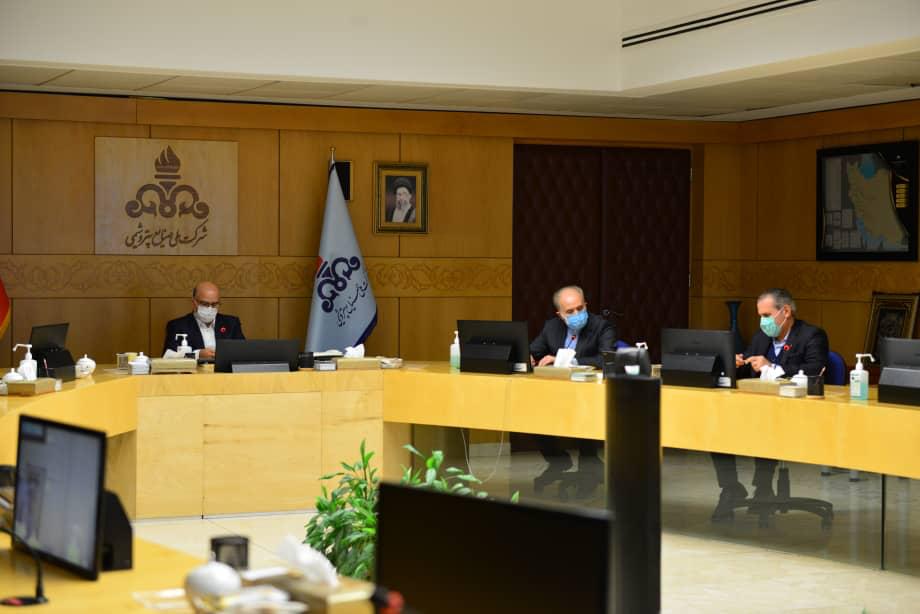 آیین تکریم و معارفه مدیر سرمایه گذاری و رئیس کل امور بین الملل شرکت ملی صنایع پتروشیمی 7