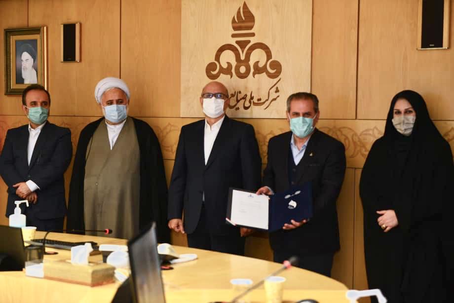 آیین تکریم و معارفه مدیر سرمایه گذاری و رئیس کل امور بین الملل شرکت ملی صنایع پتروشیمی 10