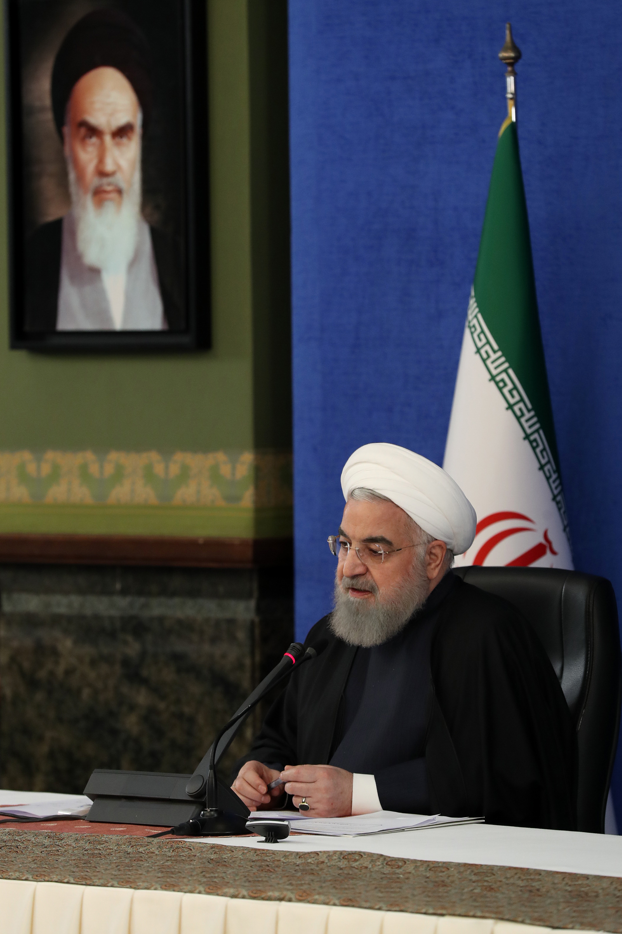 مراسم بهره برداری رسمی پتروشیمی لردگان 23