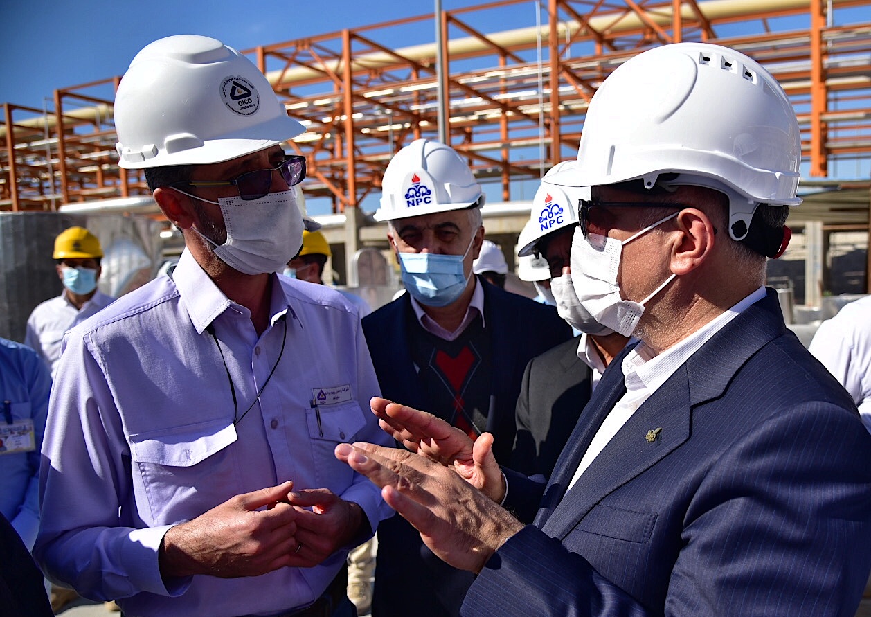 بازدید مهندس محمدی از طرح های جهش دوم و سوم صنعت پتروشیمی 17