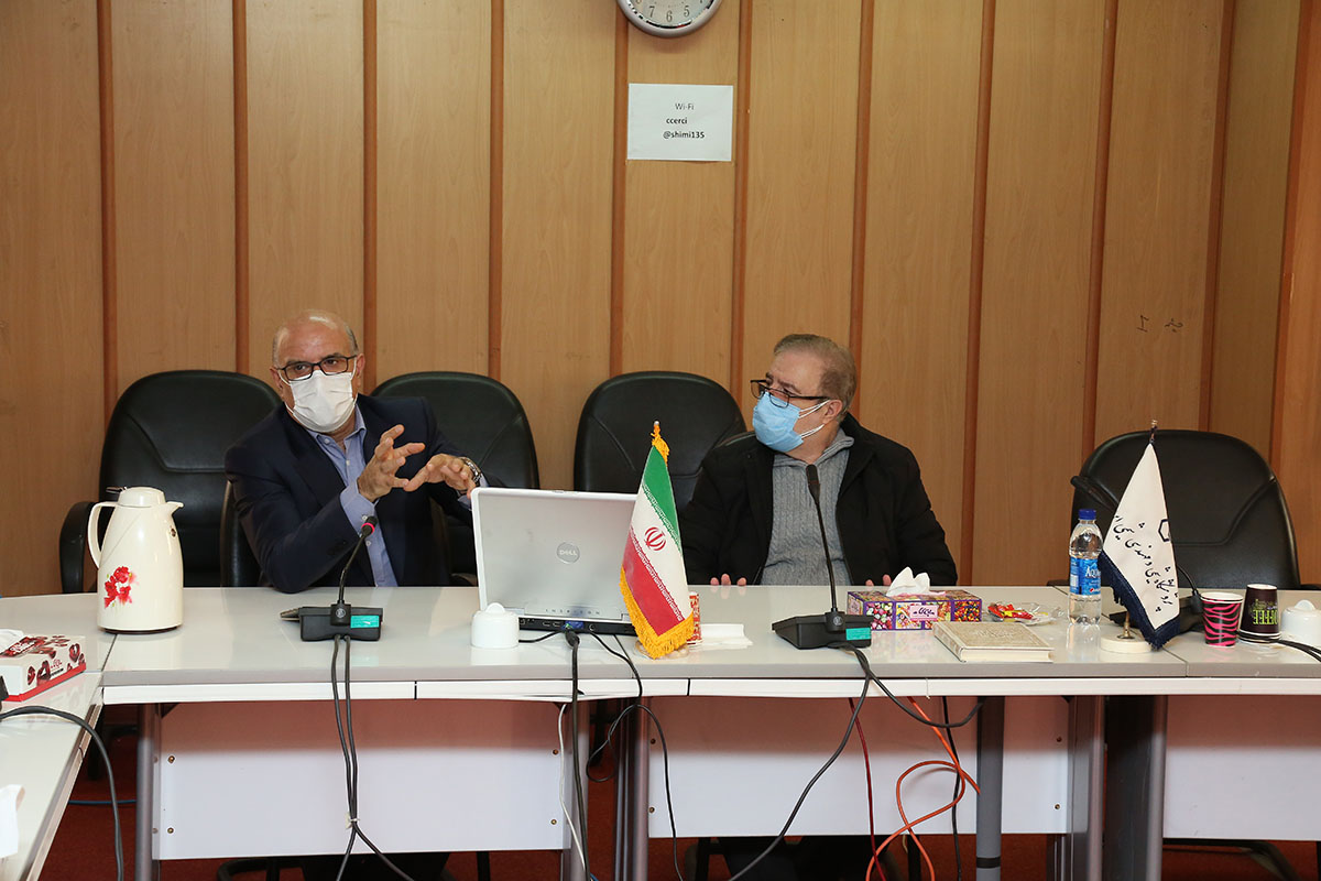 بازدید مهندس محمدی از شرکت پژوهش و فناوری پتروشیمی 10