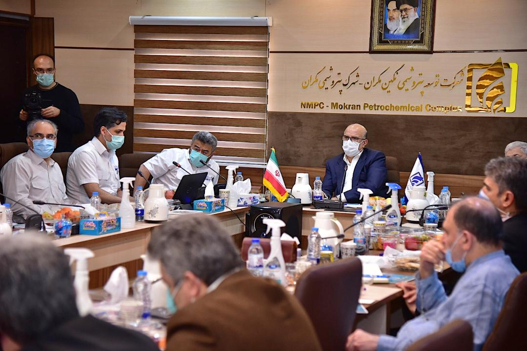 بازدید معاون وزیر نفت و مدیرعامل شرکت ملی صنایع پتروشیمی از طرح‌های توسعه‌ای صنعت پتروشیمی در منطقه مکران 2