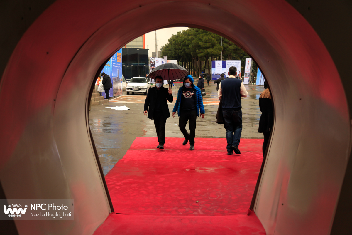 حاشیه روز اول چهاردهمین نمایشگاه بین المللی ایران پلاست - 2 5