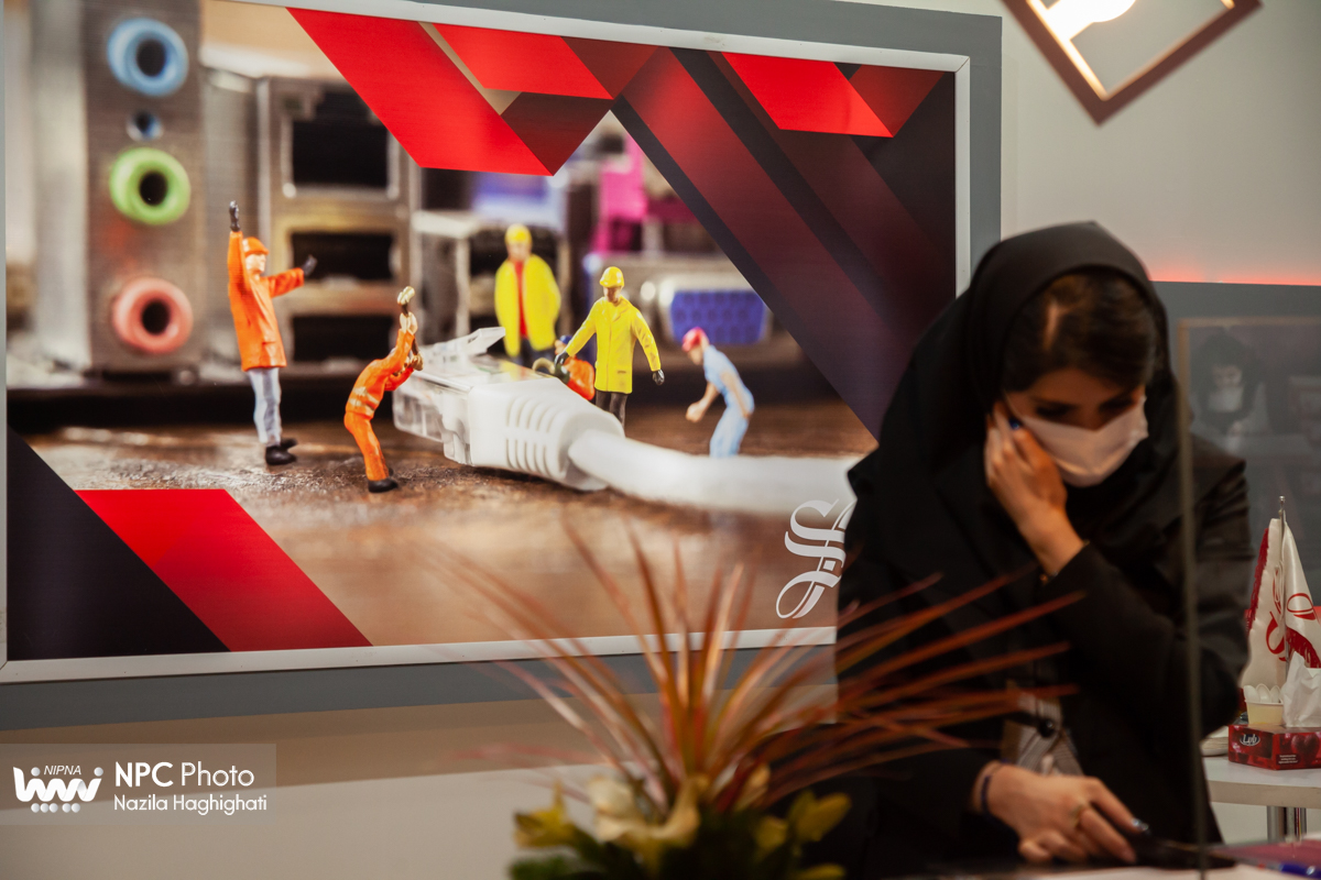 حاشیه روز اول چهاردهمین نمایشگاه بین المللی ایران پلاست - 3 24