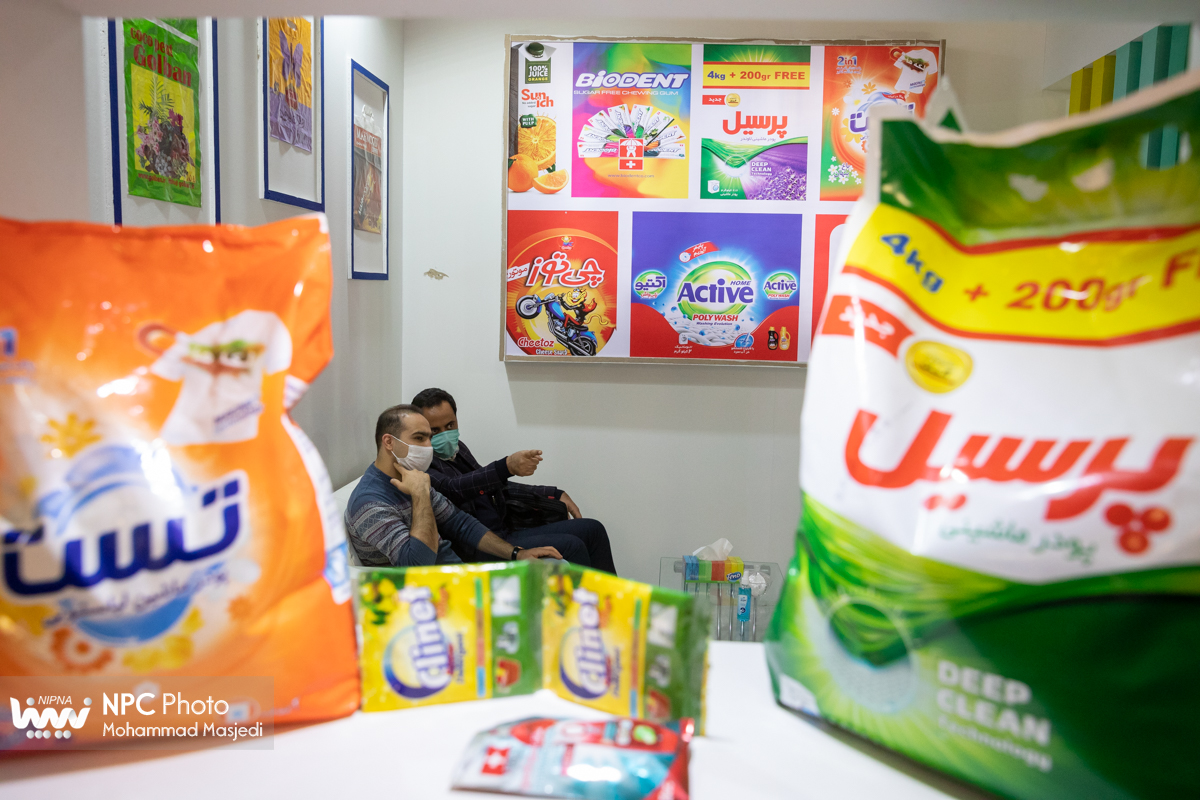 حاشیه روز دوم چهاردهمین نمایشگاه بین المللی ایران پلاست - 1 20