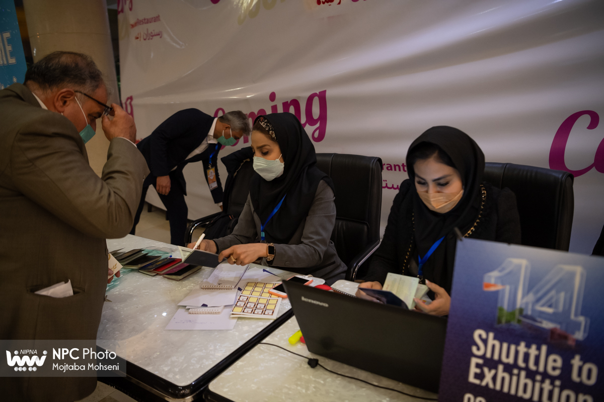 ورود هیئت های خارجی شرکت کننده در نمایشگاه ایران پلاست به تهران 10