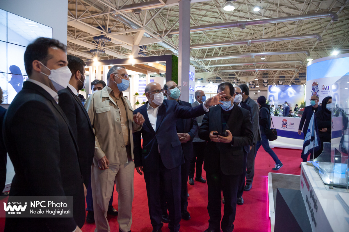 بازدید علیرضا زاکانی، نماینده مجلس شورای اسلامی از چهاردهمین نمایشگاه بین المللی ایران پلاست 16