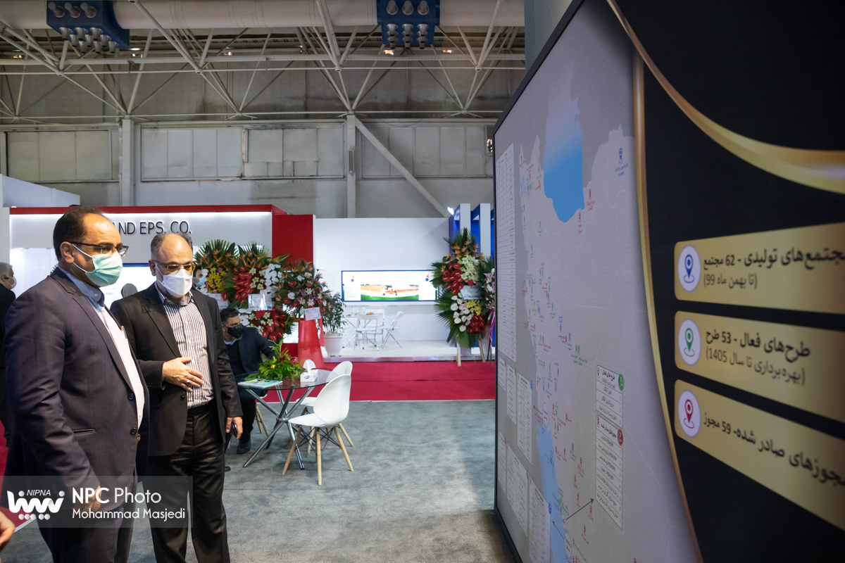 غرفه شرکت ملی صنایع پتروشیمی در سومین روز از چهاردهمین نمایشگاه بین المللی ایران پلاست - 1 13