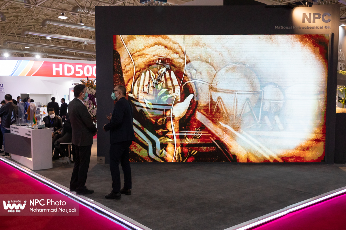 غرفه شرکت ملی صنایع پتروشیمی در سومین روز از چهاردهمین نمایشگاه بین المللی ایران پلاست - 1 14