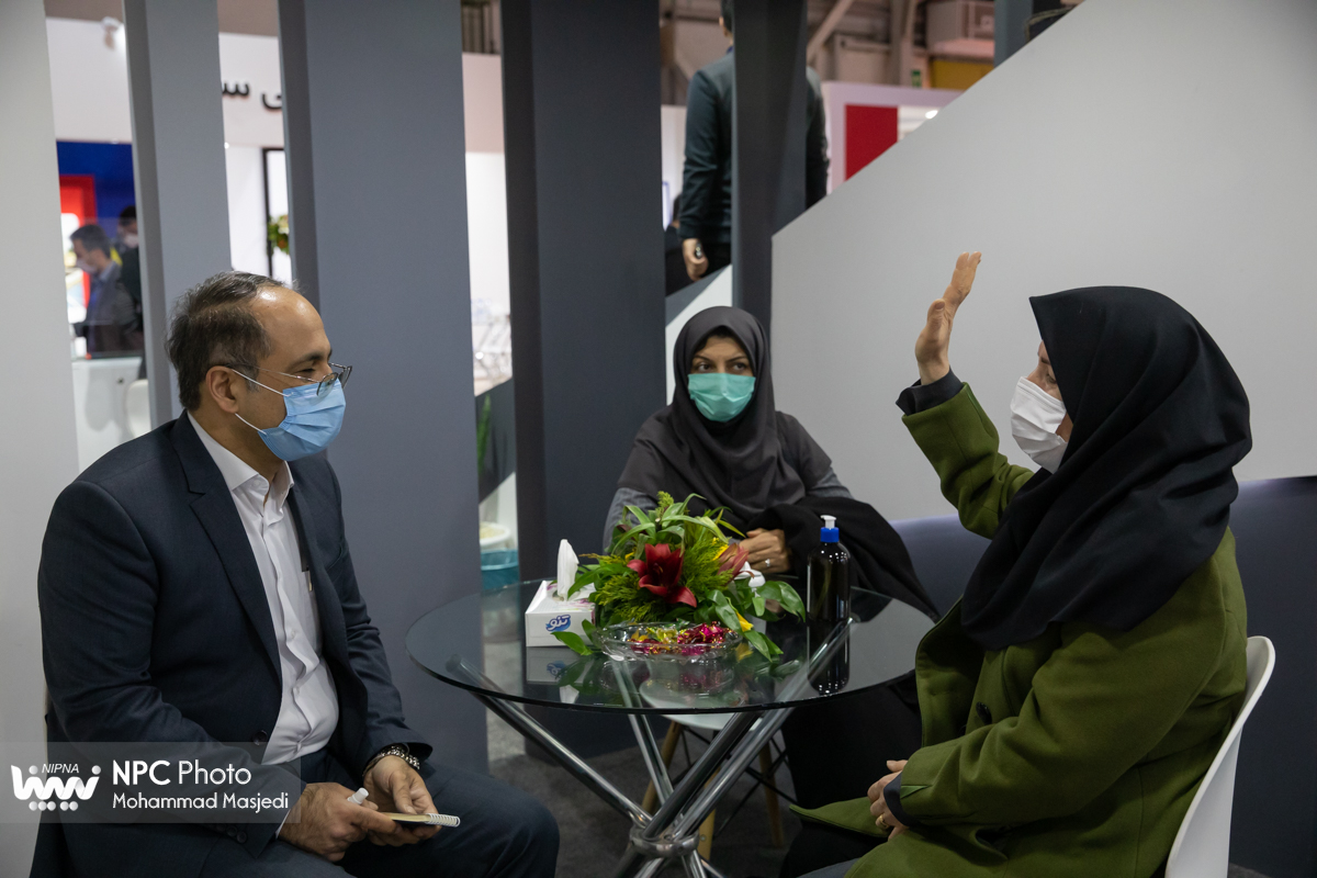 غرفه شرکت ملی صنایع پتروشیمی در سومین روز از چهاردهمین نمایشگاه بین المللی ایران پلاست - 2 6