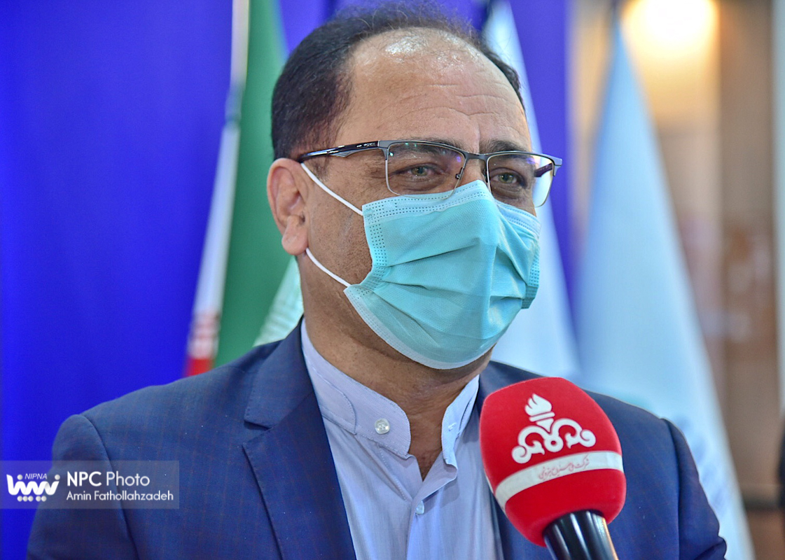 بازدید فرهاد طهماسبی عضو کمیسیون صنایع و معادن مجلس در چهاردهمین نمایشگاه بین المللی ایران پلاست 8