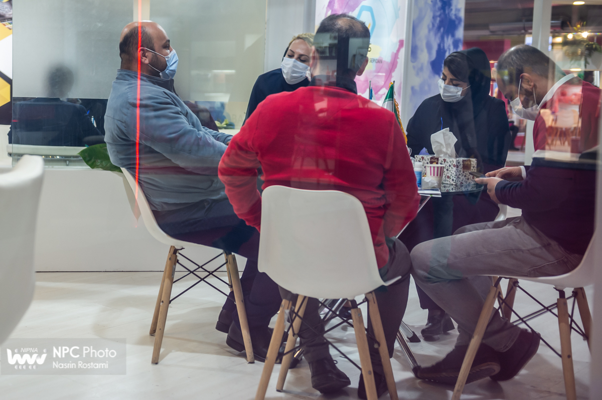 حاشیه روز سوم چهاردهمین نمایشگاه بین المللی ایران پلاست - 2 20