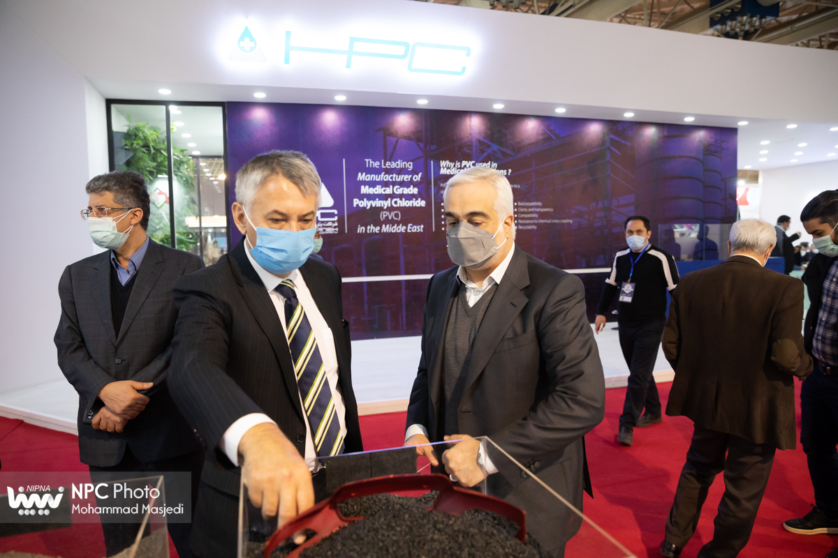 بازدید سفیر صربستان از چهاردهمین نمایشگاه بین المللی ایران پلاست 12