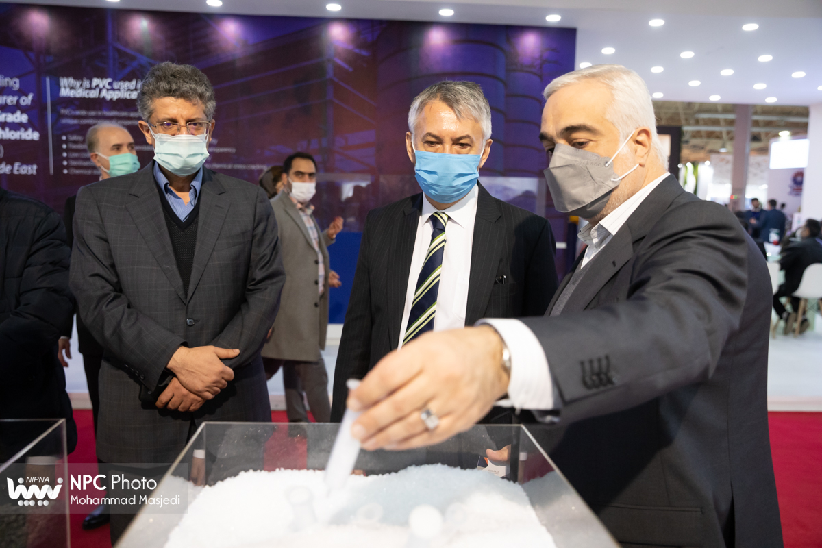 بازدید سفیر صربستان از چهاردهمین نمایشگاه بین المللی ایران پلاست 14