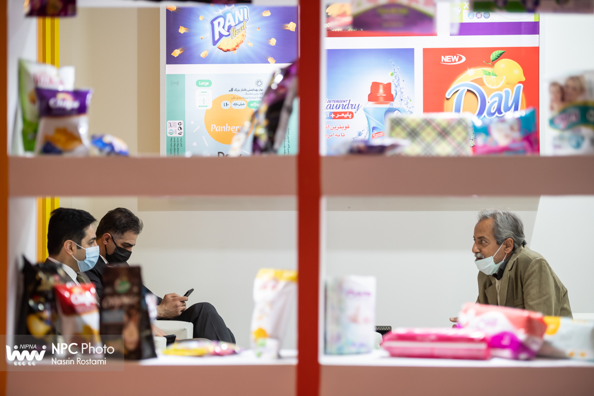 سالن 44 در چهارمین روز از چهاردهمین نمایشگاه بین المللی ایران پلاست 10