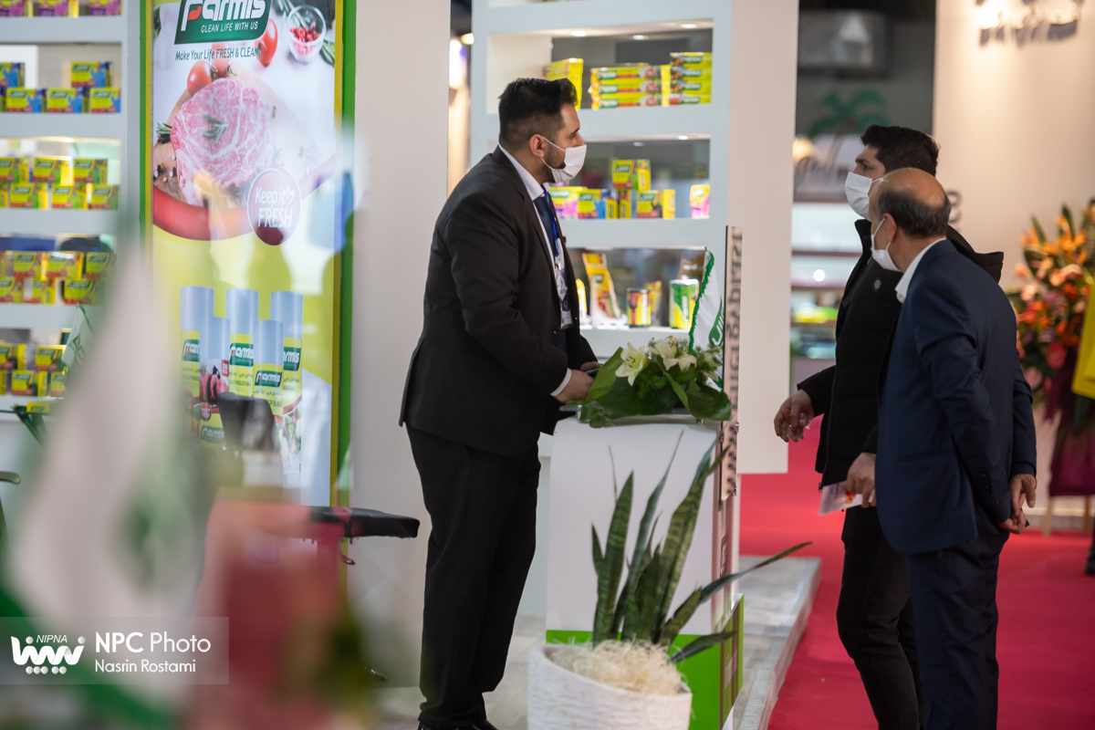 سالن 44 در چهارمین روز از چهاردهمین نمایشگاه بین المللی ایران پلاست 12