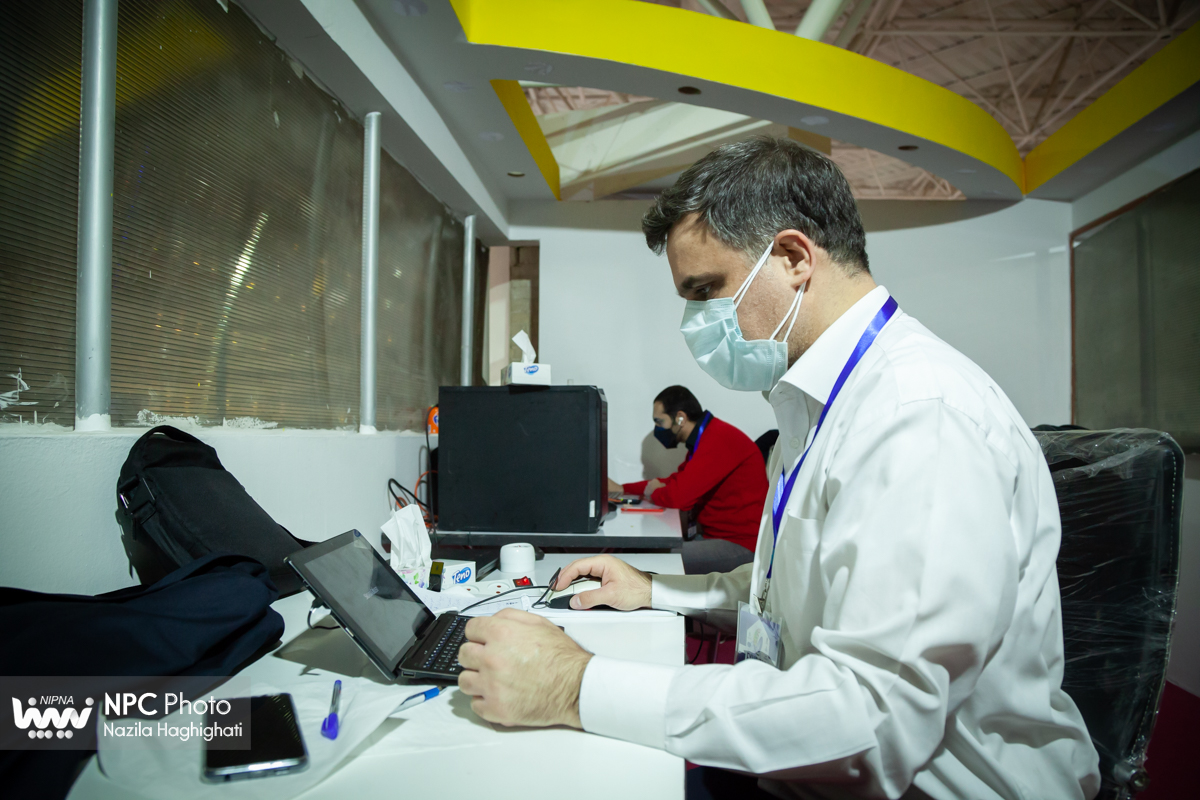 تلاش تیم پشتیبانی و اطلاع رسانی در چهاردهمین نمایشگاه بین المللی ایران پلاست 1