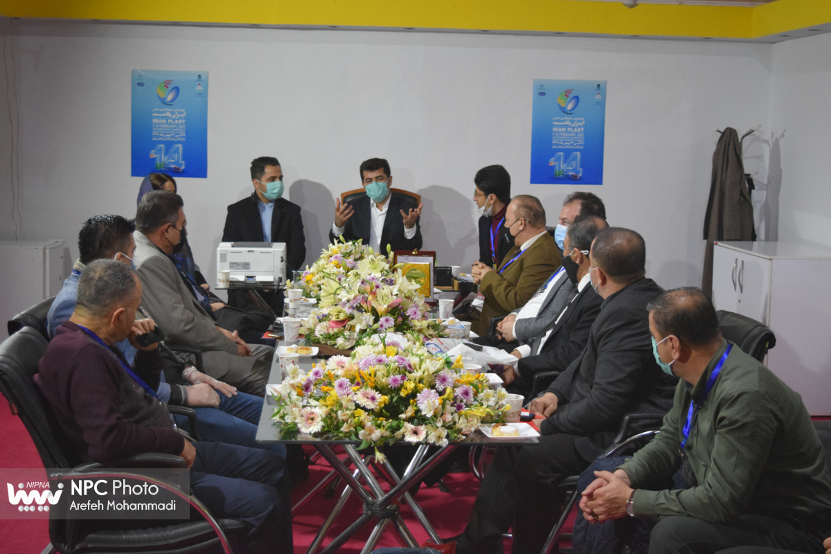 حضور هیئت های خارجی بازدید کننده در چهاردهمین نمایشگاه بین المللی ایران پلاست - 2 18