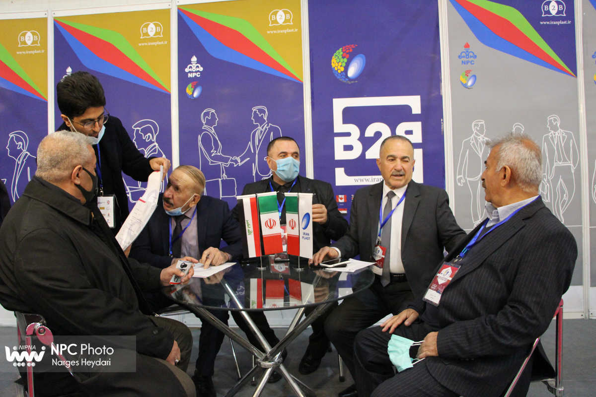 حضور هیئت های خارجی بازدید کننده در چهاردهمین نمایشگاه بین المللی ایران پلاست - 2 21