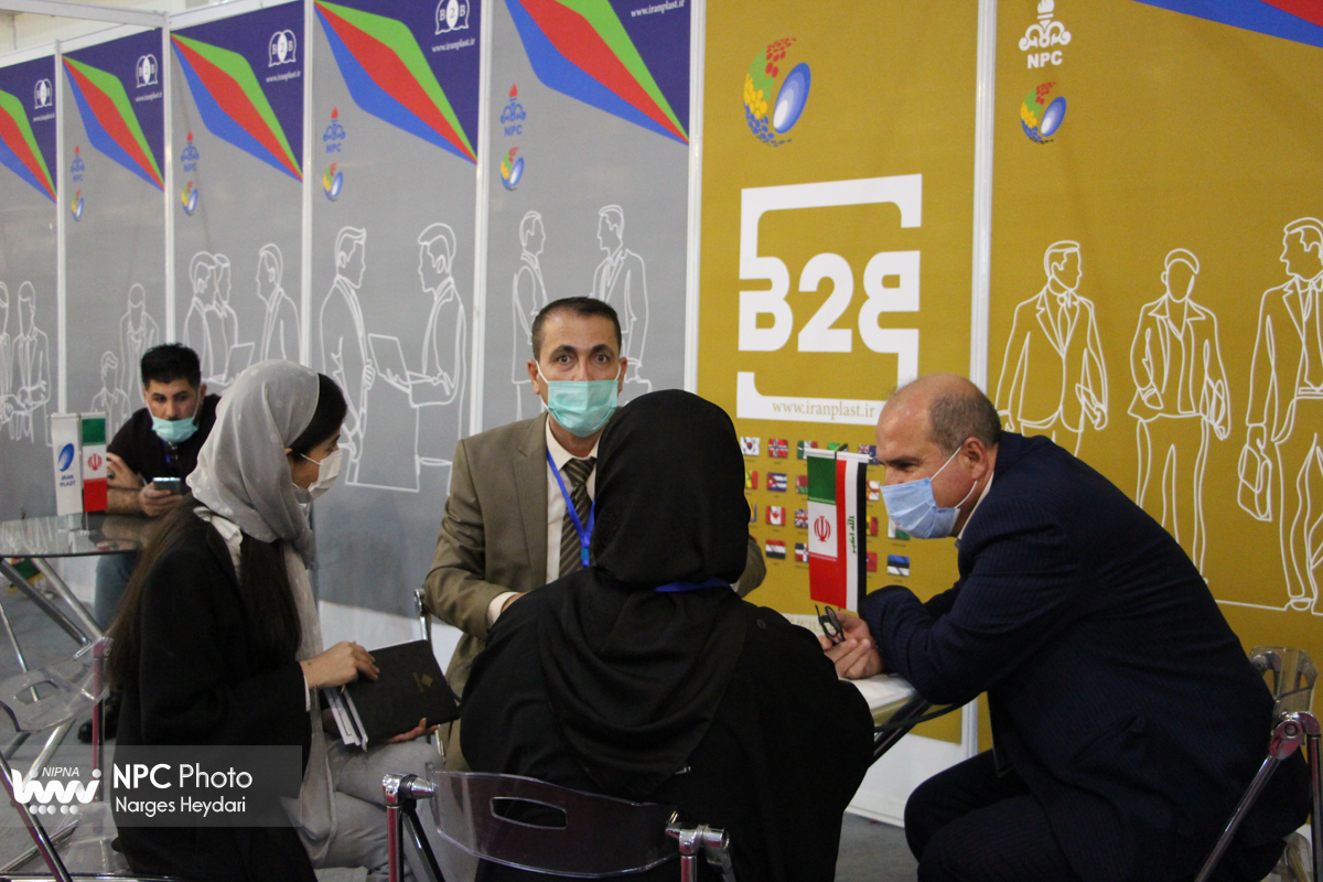 حضور هیئت های خارجی بازدید کننده در چهاردهمین نمایشگاه بین المللی ایران پلاست - 4 23